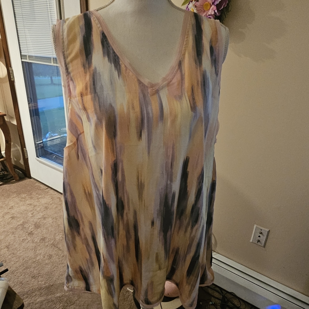 NWT Torrid Raw Edge Swing Tank